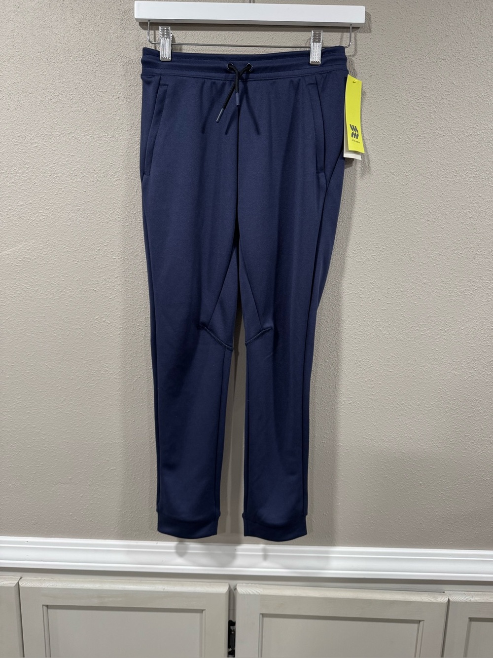 NWT All in Motion Joggers 10/12